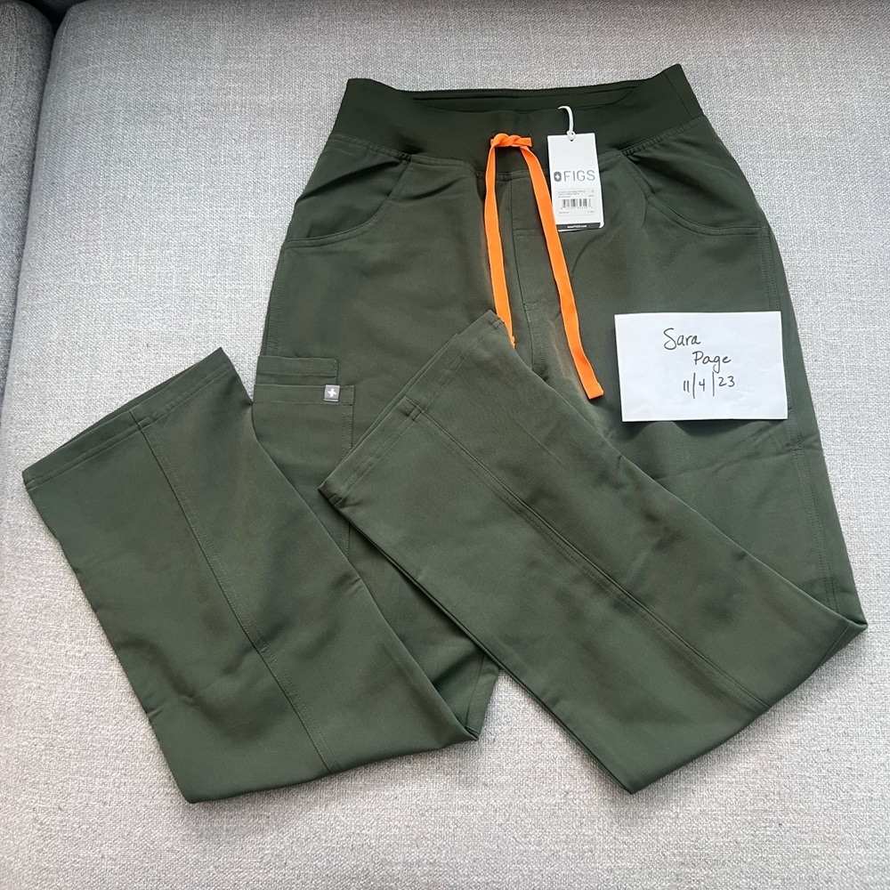 Figs scrub pants
